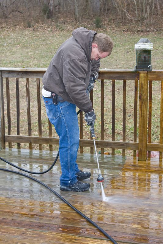 Deck Cleaning Experts