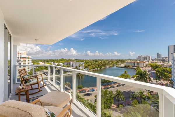 Cost of Balcony Construction in Farmington