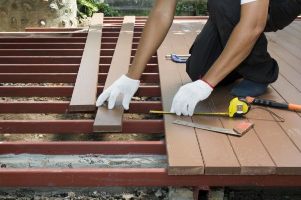 Cost of Custom Deck Installation in Farmington