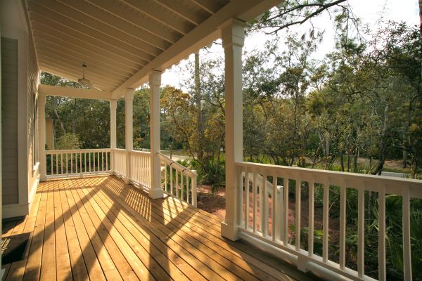 Cost of Veranda Deck Construction in Farmington