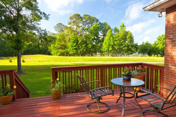 Cost of Redwood Deck Installation in Farmington
