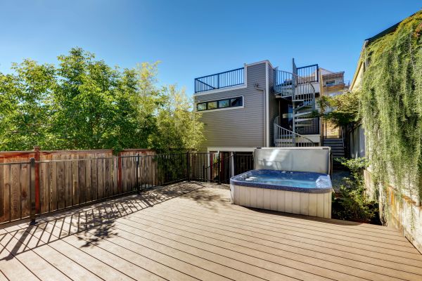 Cost of Hot Tub Deck Installation in Farmington