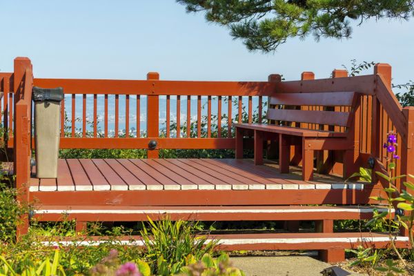 Cost of Redwood Deck Construction in Farmington