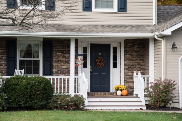 Cost of Front Deck Construction in Farmington
