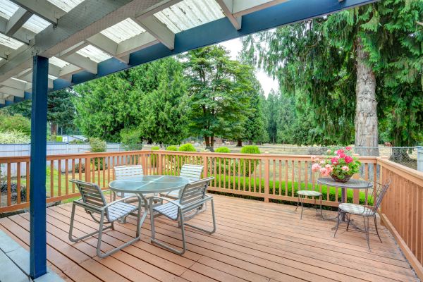 Cost of Deck Carpentry Service in Farmington